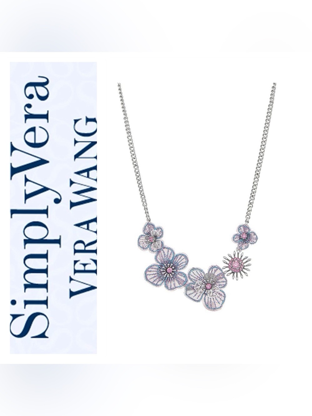 🌟🌟 Simply Vera Wang 3D Flower Necklace